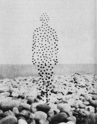 figure with dots